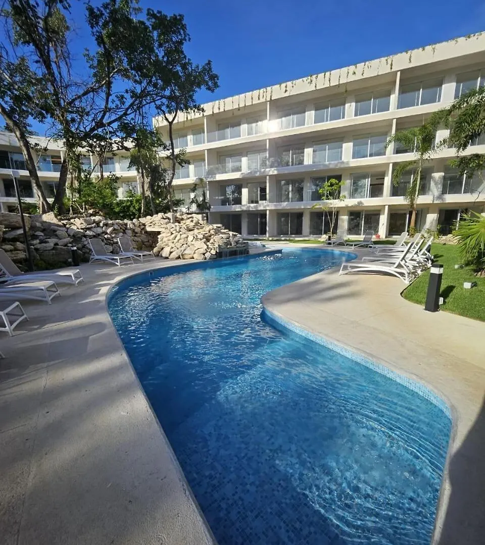 Apartment Exclusive Modern Condo In Playacar Playa del Carmen